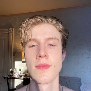 Meet your Posher, Stanley